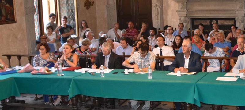 I dem lavano i panni sporchi