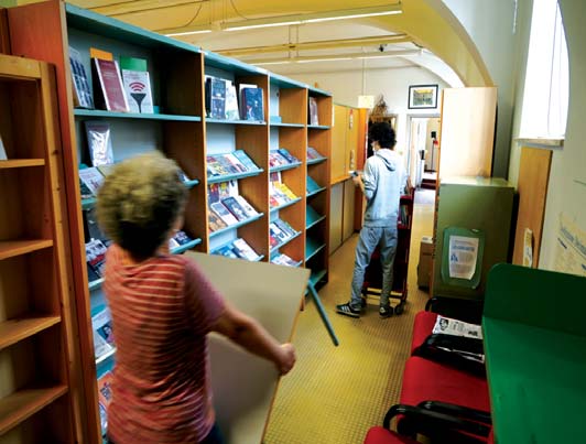 Dopo 15 mesi la biblioteca riapre