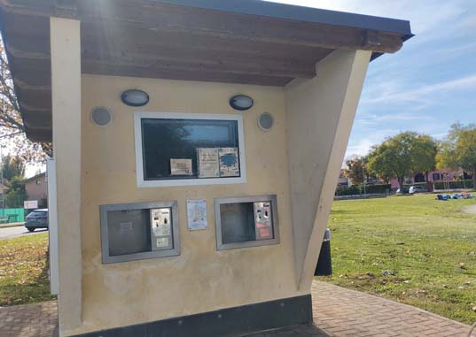 Di nuovo vandali contro la casetta