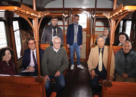 Sindaco e assessori salgono in carrozza