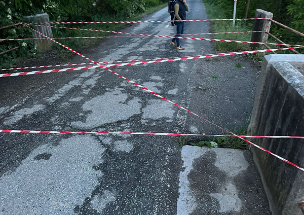 Levaldigi, chiuso il ponte sul Mellea a Mattione