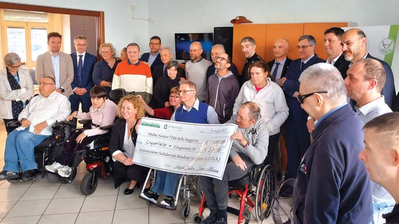 Diecimila euro per Casa Mia