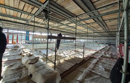 Cantieri in piscina a un anno dal crollo