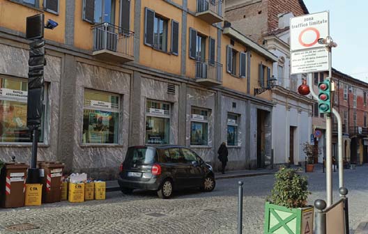 Sotto lo sguardo delle telecamere