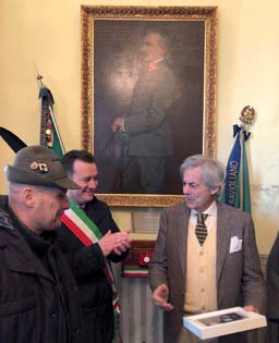 L'orologio di guerra diventa un simbolo