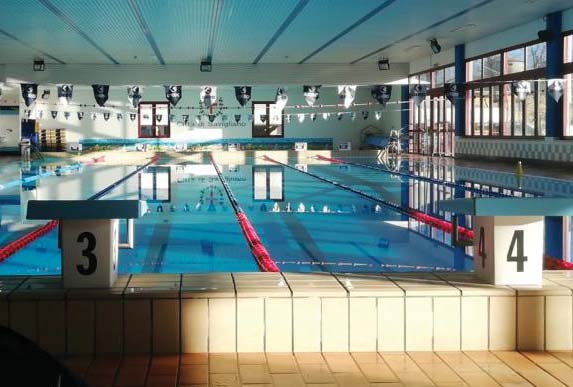 Riapre la piscina