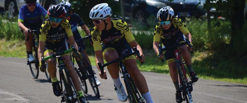 Ardens Oro al memorial Salvai