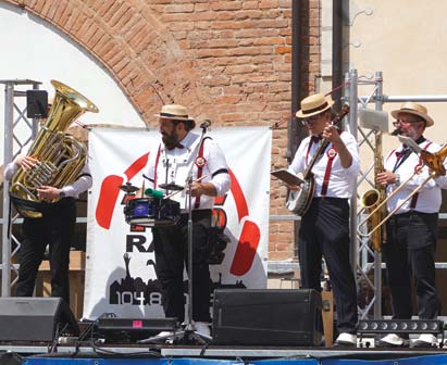 La lunghissima fiera estiva