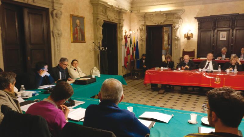 Spazi pubblici soltanto agli antifascisti