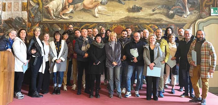 Turismo motore del commercio