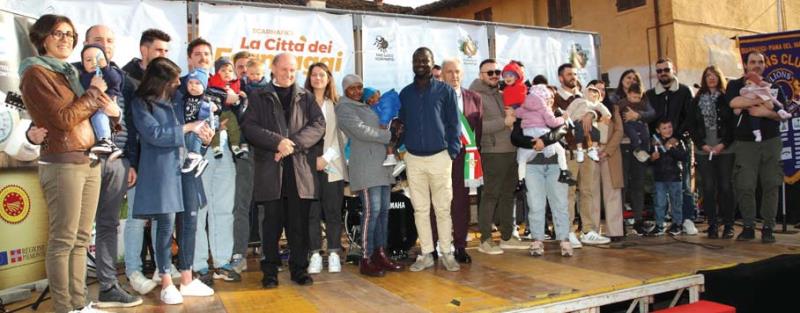 Famiglie in piazza per la Primavera