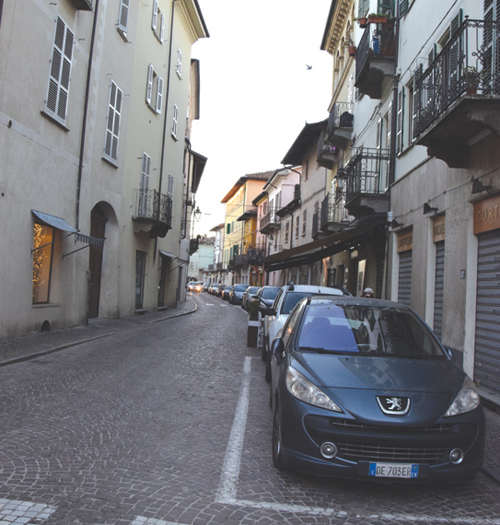Commercianti bocciano le strisce blu