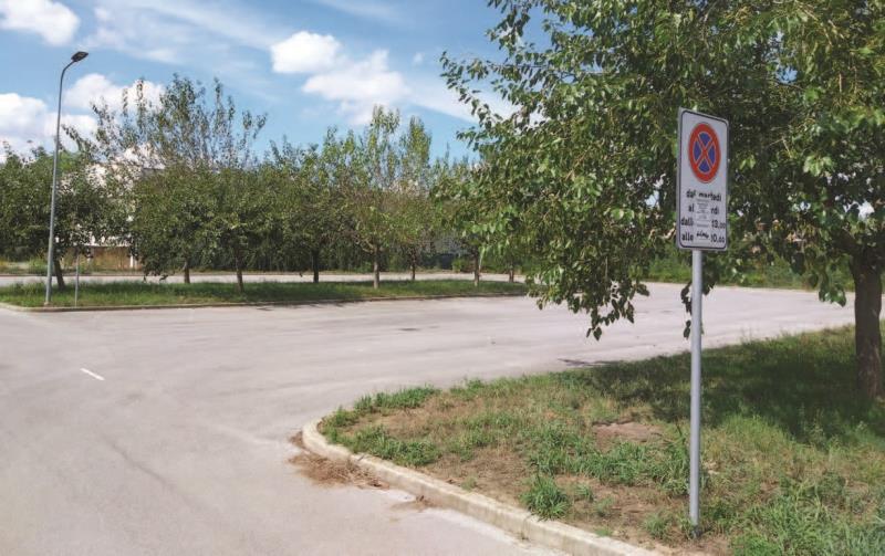 Dietrofront sul centro per gli stagionali