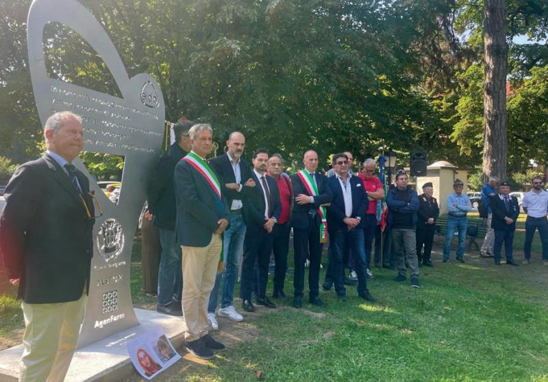 Un monumento ai donatori, nel ricordo di Nicholas e Marta