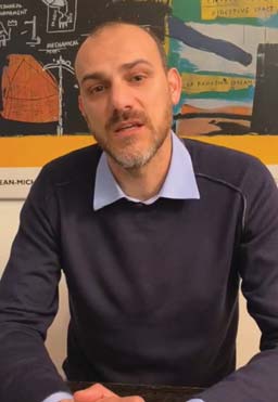 Crescono i contagi, appello alla cautela